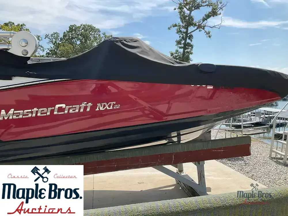 2018 Mastercraft NXT 22