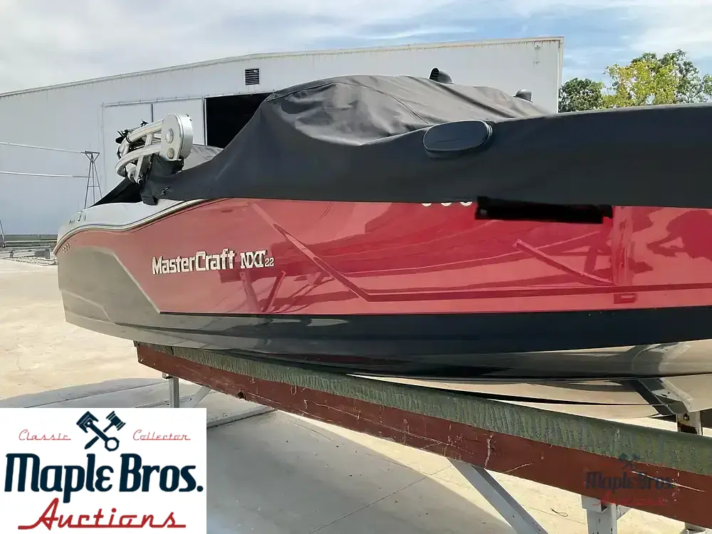 2018 Mastercraft NXT 22