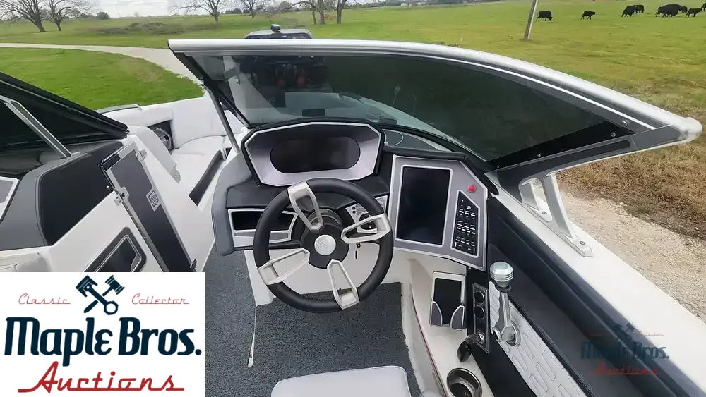 2020 Mastercraft X24