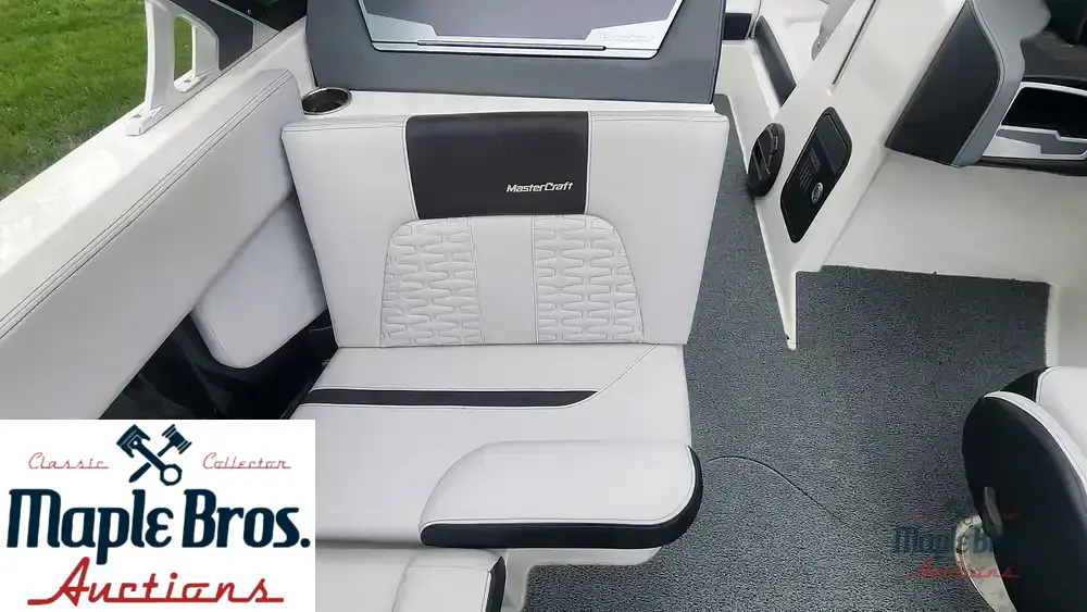 2020 Mastercraft X24