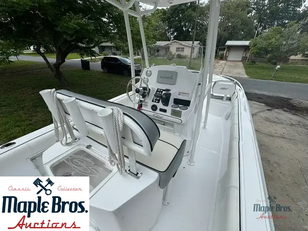 2022 Glasstream 240CCX