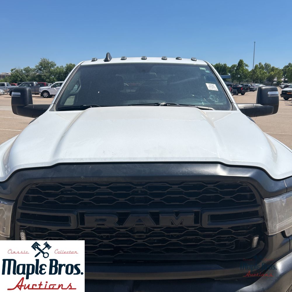 2024 Ram 3500 Chassis Tradesman SLT Laramie Limited