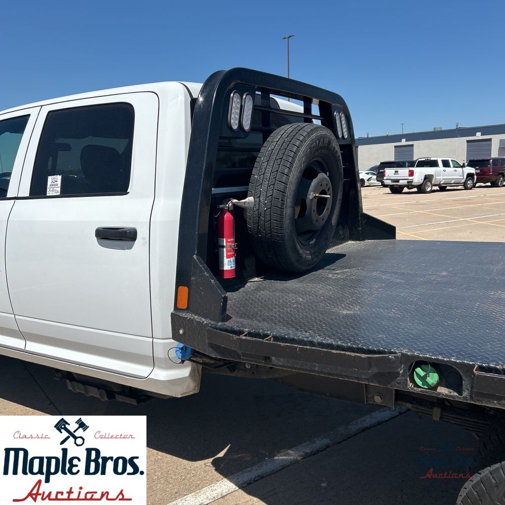 2024 Ram 3500 Chassis Tradesman SLT Laramie Limited