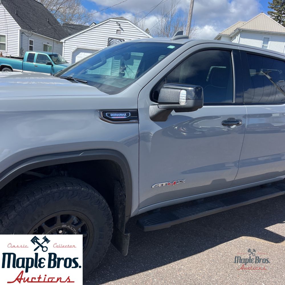 2024 GMC Sierra 1500 AT4X
