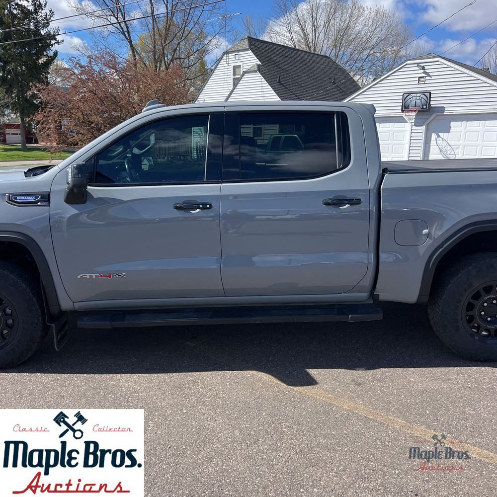 2024 GMC Sierra 1500 AT4X