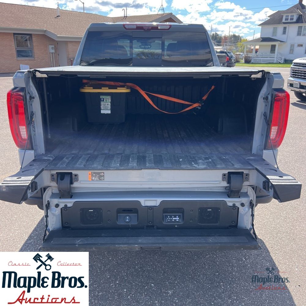 2024 GMC Sierra 1500 AT4X
