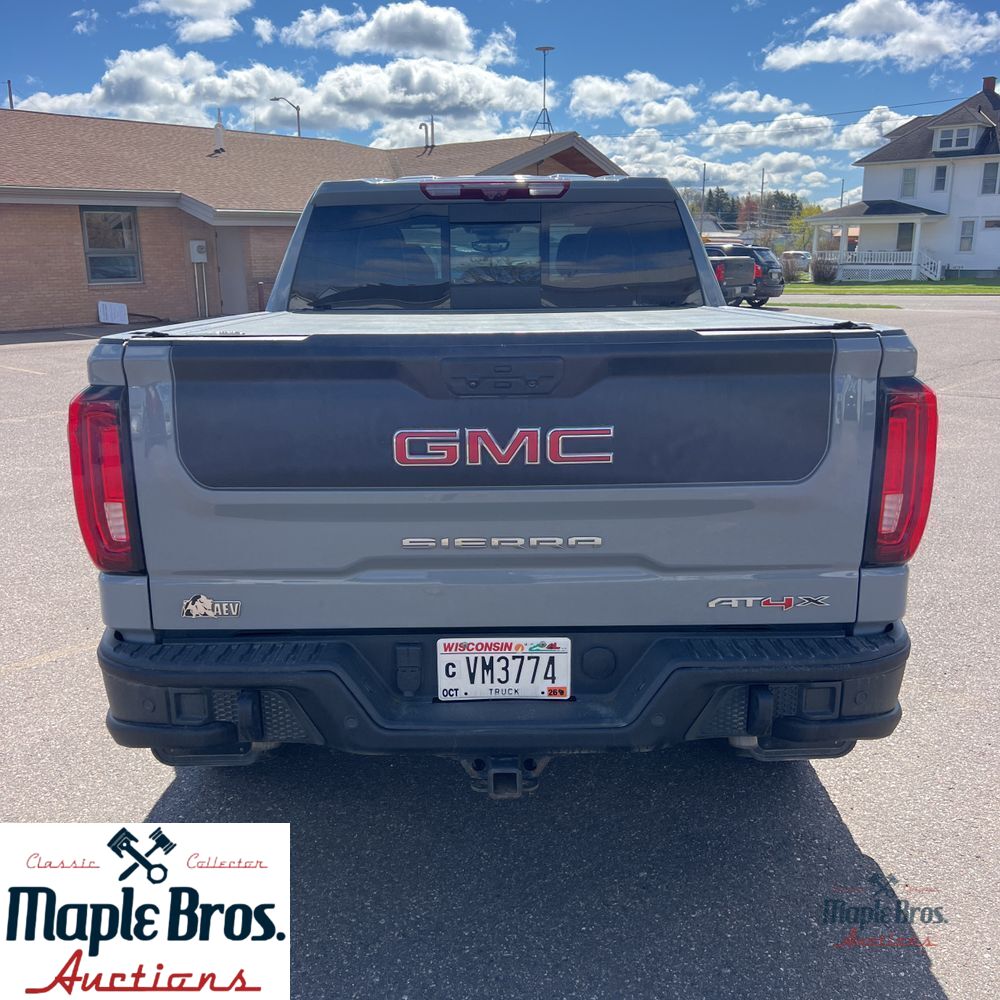 2024 GMC Sierra 1500 AT4X