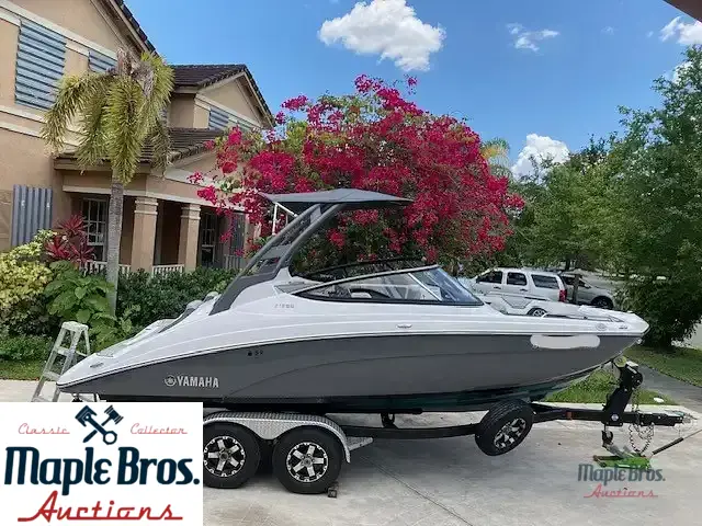 2022 Yamaha 212SD