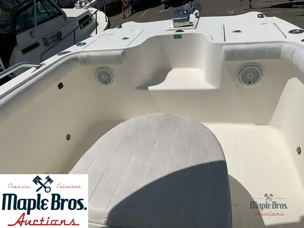 2003 World Cat 270 TE