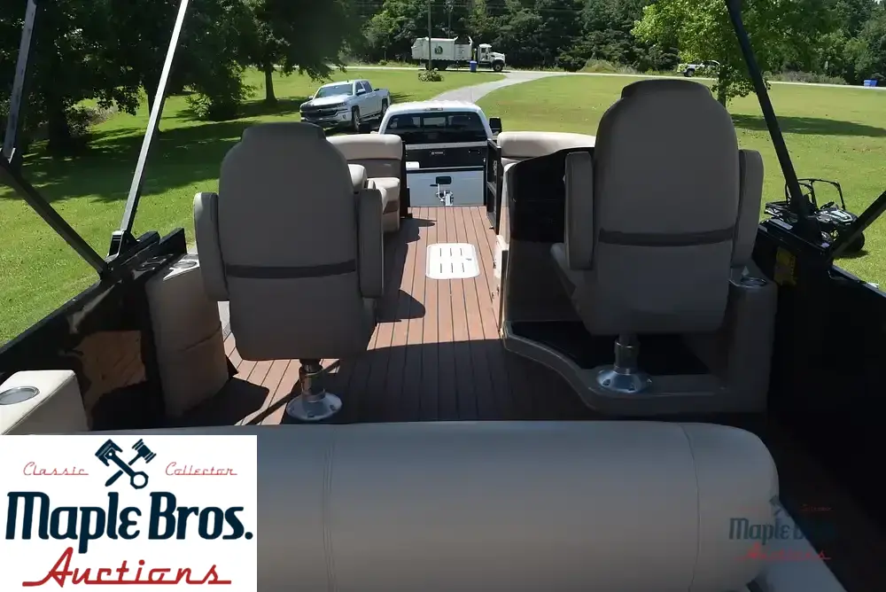 2022 Bentley 253 Elite Swingback DC FT