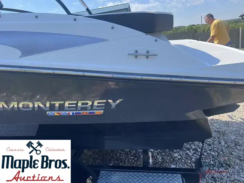 2021 Monterey M22