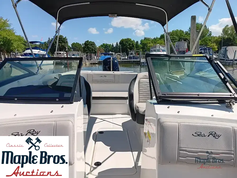 2023 Sea Ray SPX 210 O/B