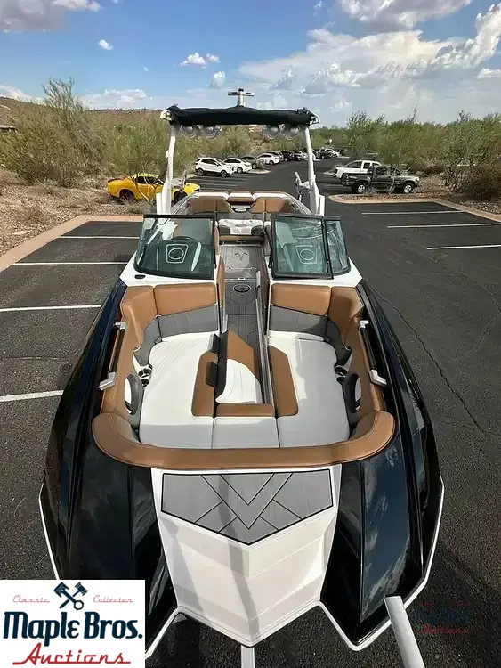 2019 Supra SE550