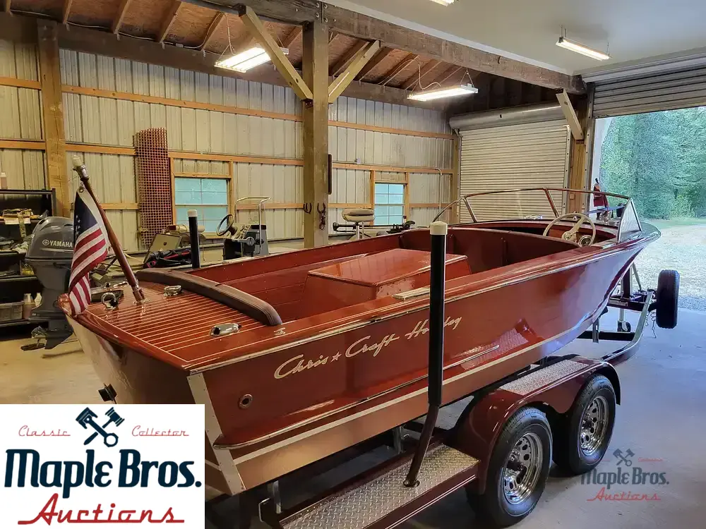 1955 Chris-Craft Holiday 18