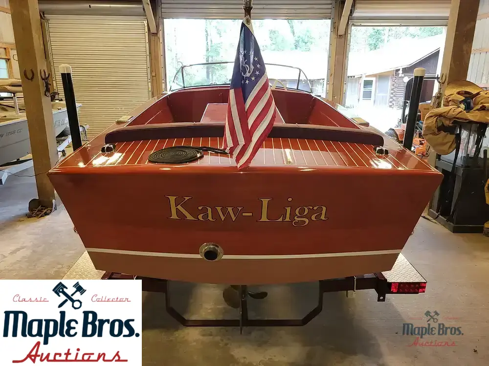 1955 Chris-Craft Holiday 18