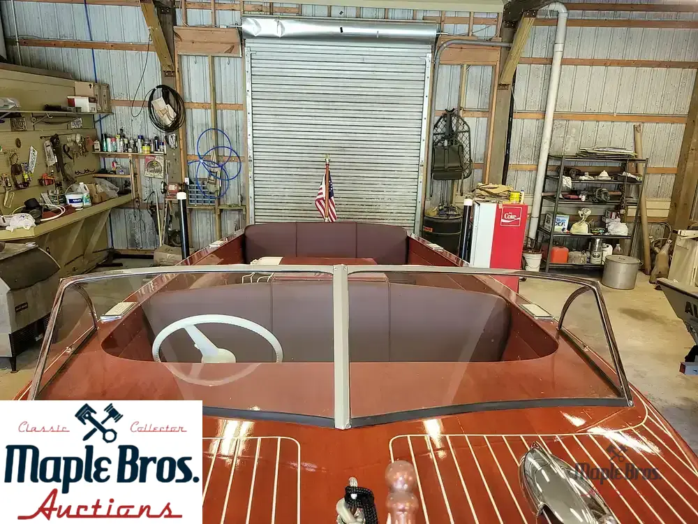 1955 Chris-Craft Holiday 18