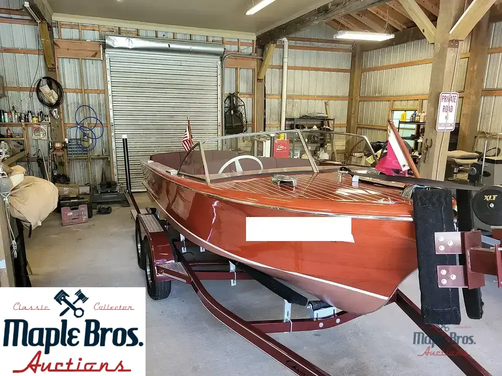 1955 Chris-Craft Holiday 18