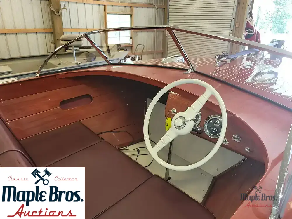 1955 Chris-Craft Holiday 18