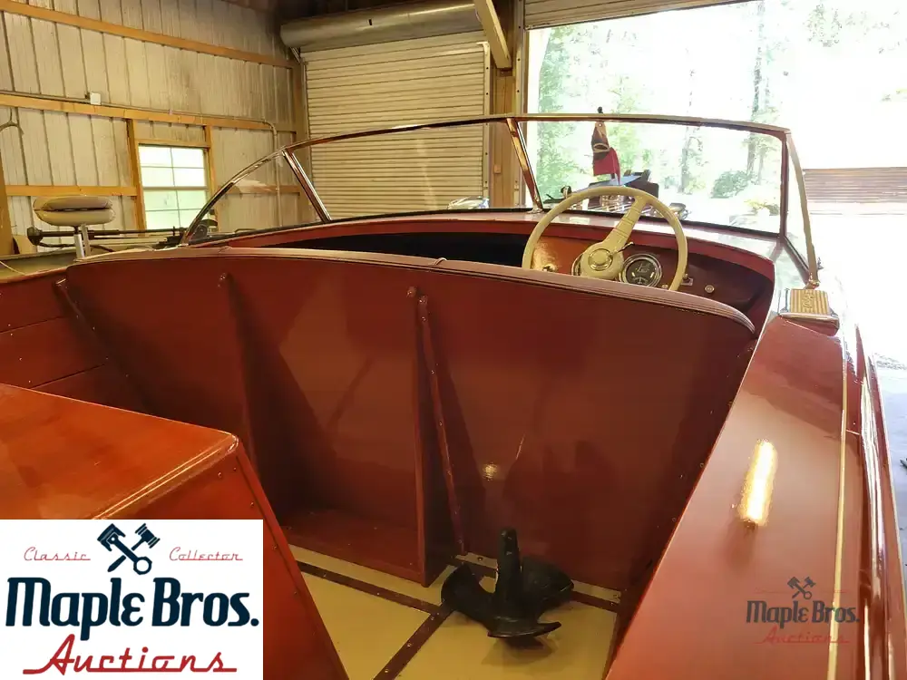 1955 Chris-Craft Holiday 18