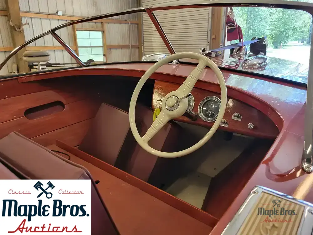 1955 Chris-Craft Holiday 18