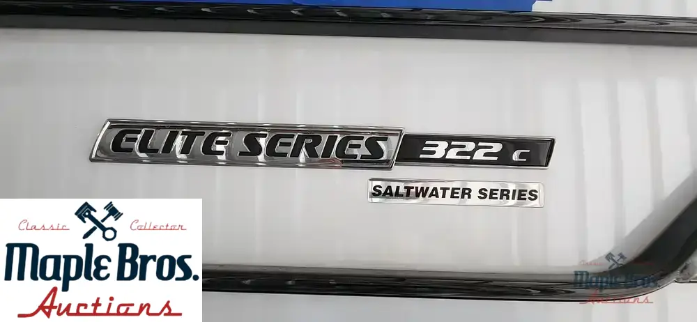 2021 SunCatcher Elite 322C Saltwater Series