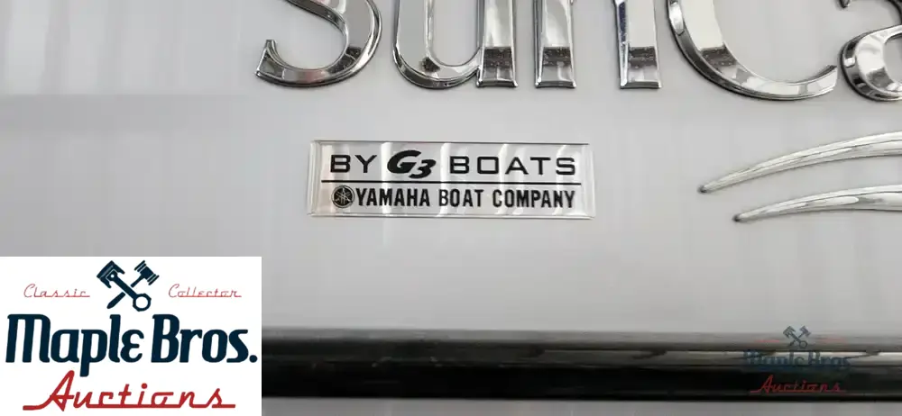 2021 SunCatcher Elite 322C Saltwater Series