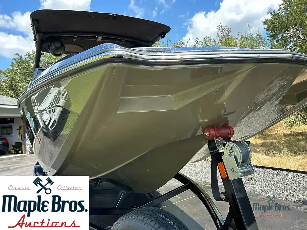 2023 ATX Surf Boats 24 Type S