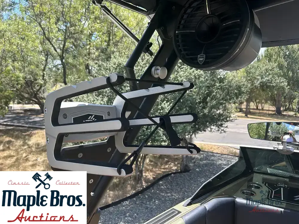 2023 ATX Surf Boats 24 Type S
