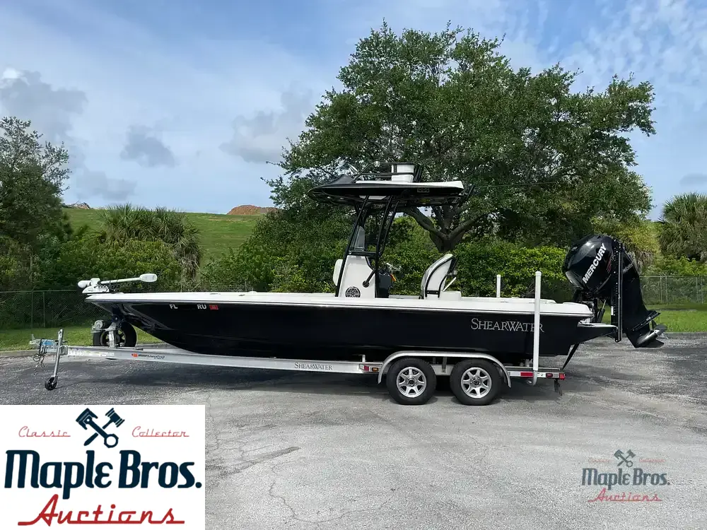2018 Shearwater 25 LTZ Limited Edition