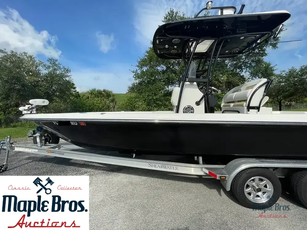 2018 Shearwater 25 LTZ Limited Edition