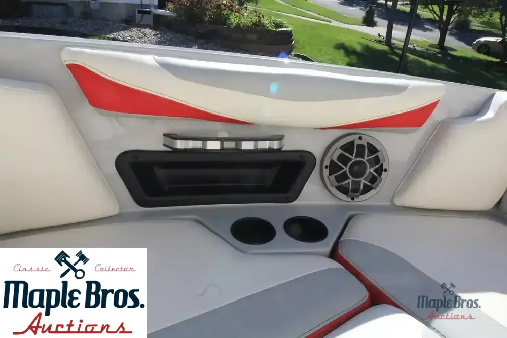 2021 Axis T22
