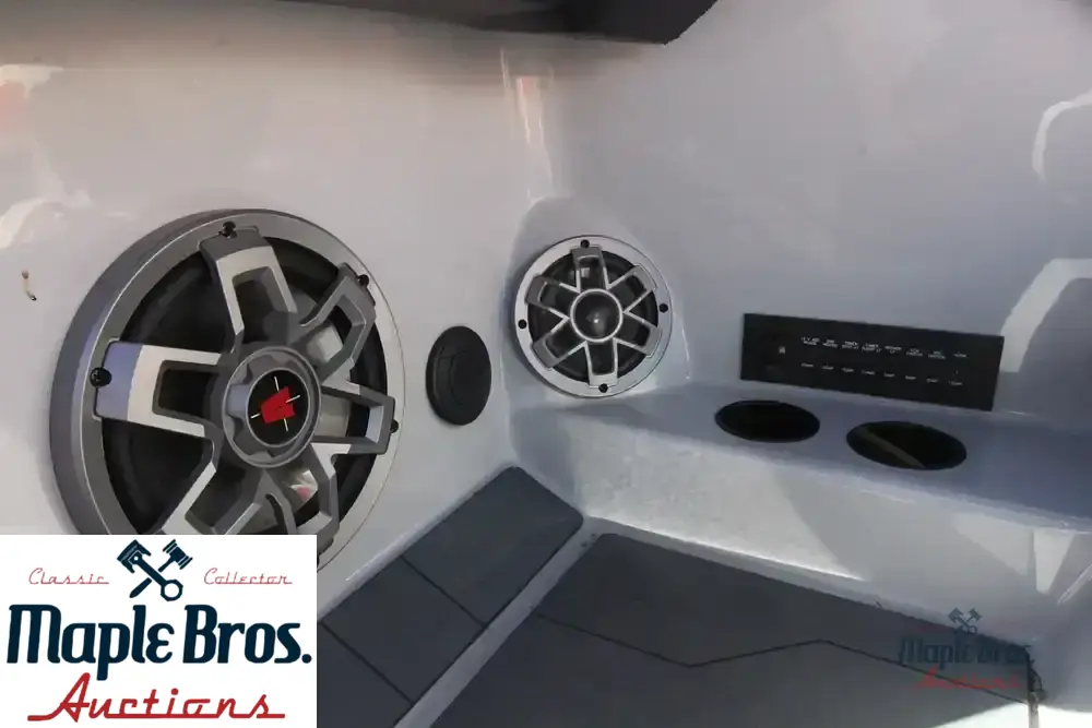 2021 Axis T22