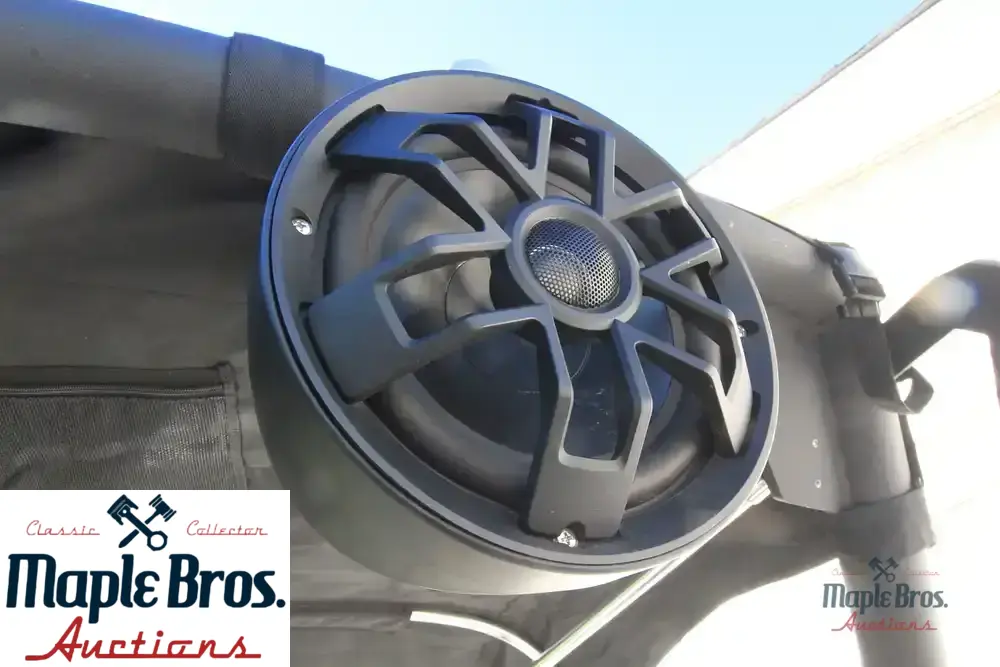 2021 Axis T22