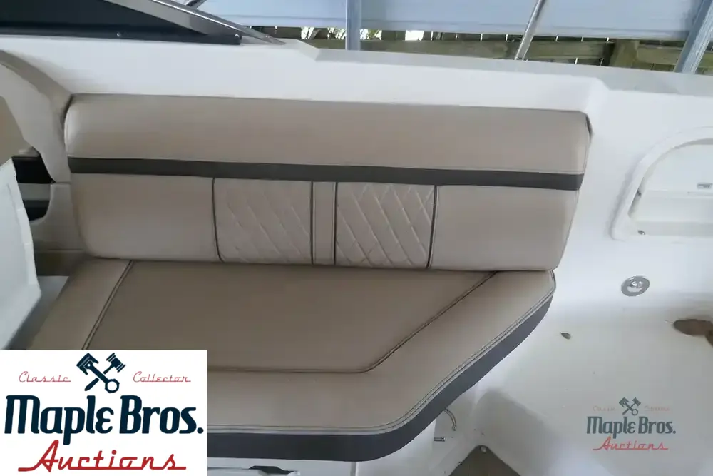 2017 Sea Ray SLX 250