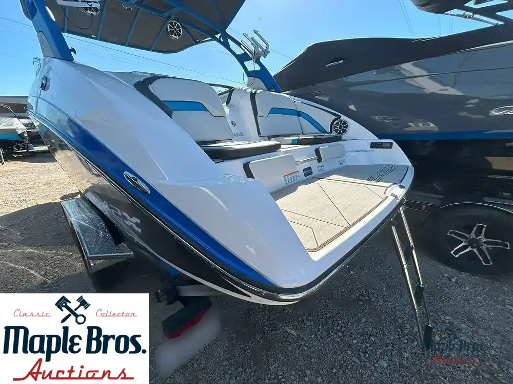 2020 Yamaha 242X