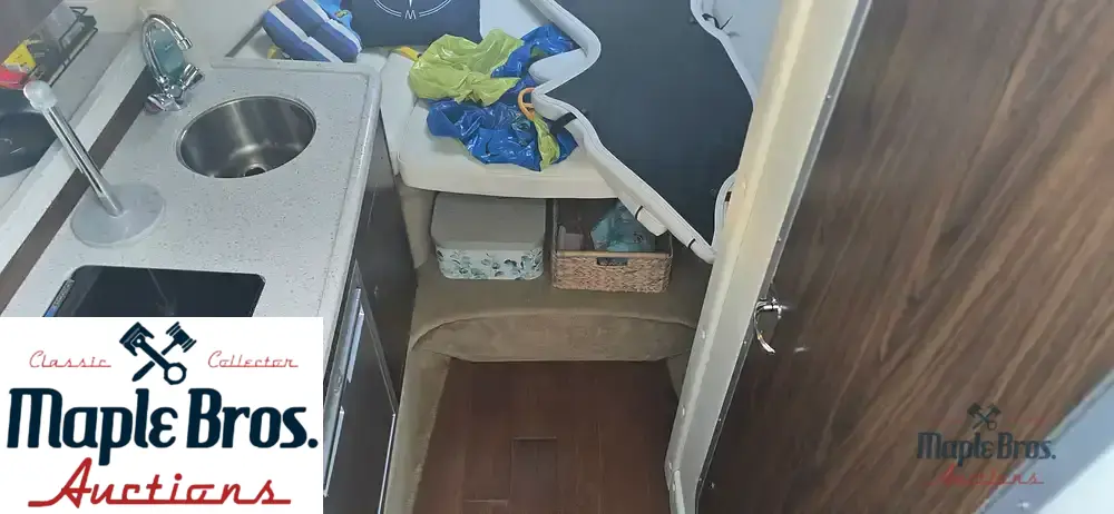 2018 Rinker 290 EX