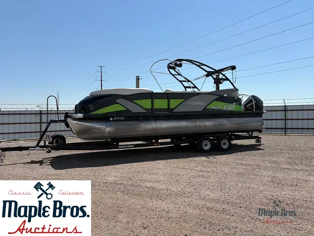 2020 Godfrey Pontoon 250 XP