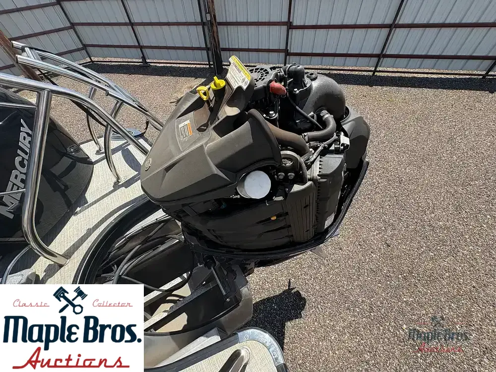 2020 Godfrey Pontoon 250 XP