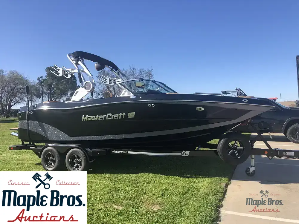 2021 Mastercraft XT22