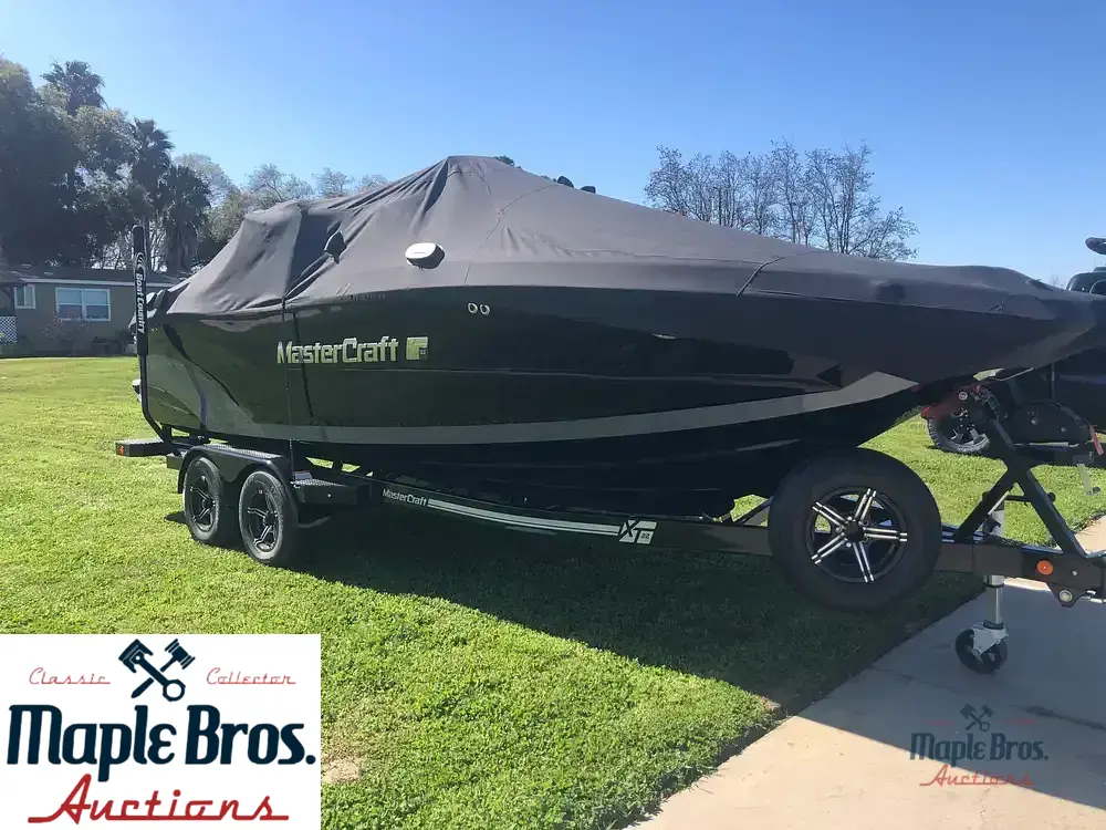 2021 Mastercraft XT22