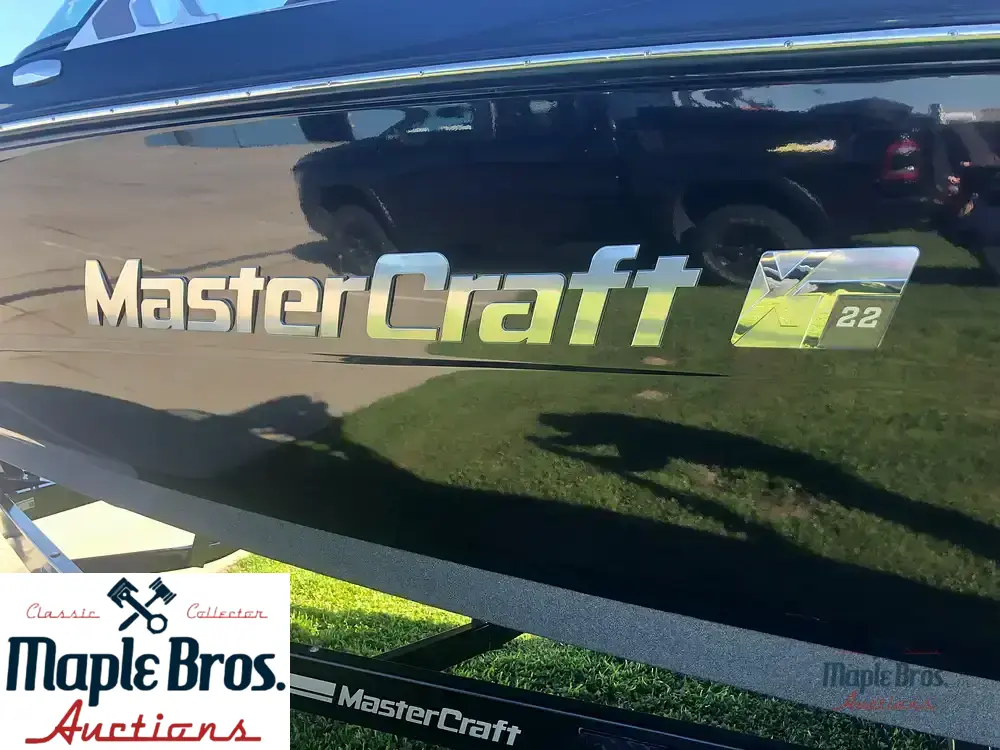 2021 Mastercraft XT22