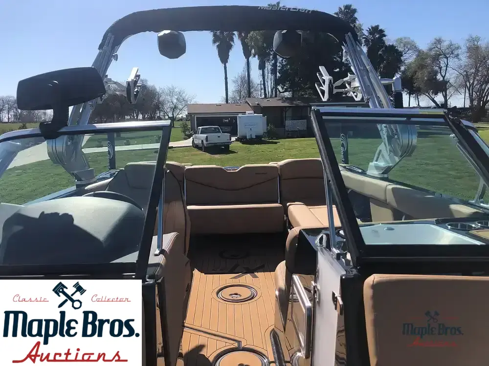 2021 Mastercraft XT22