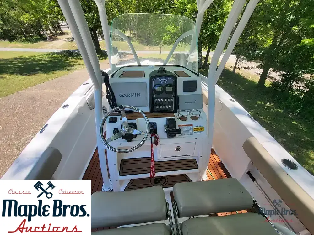 2018 Sea Fox 226 Commander