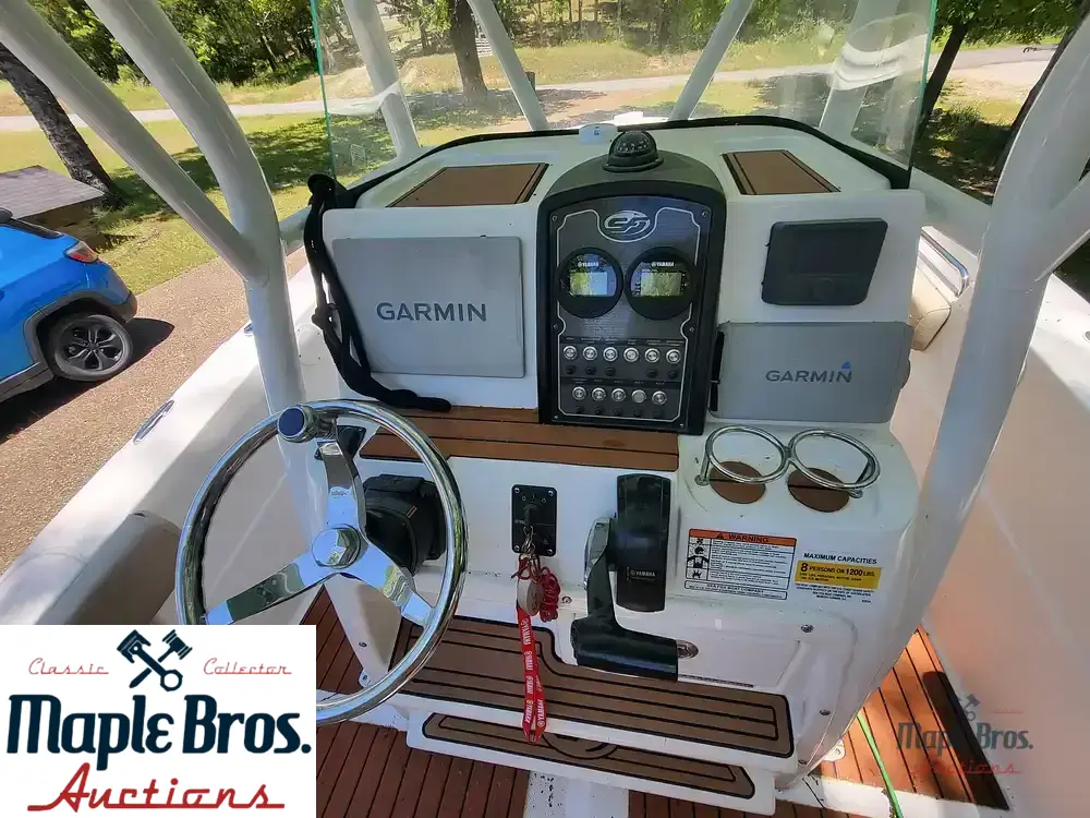 2018 Sea Fox 226 Commander