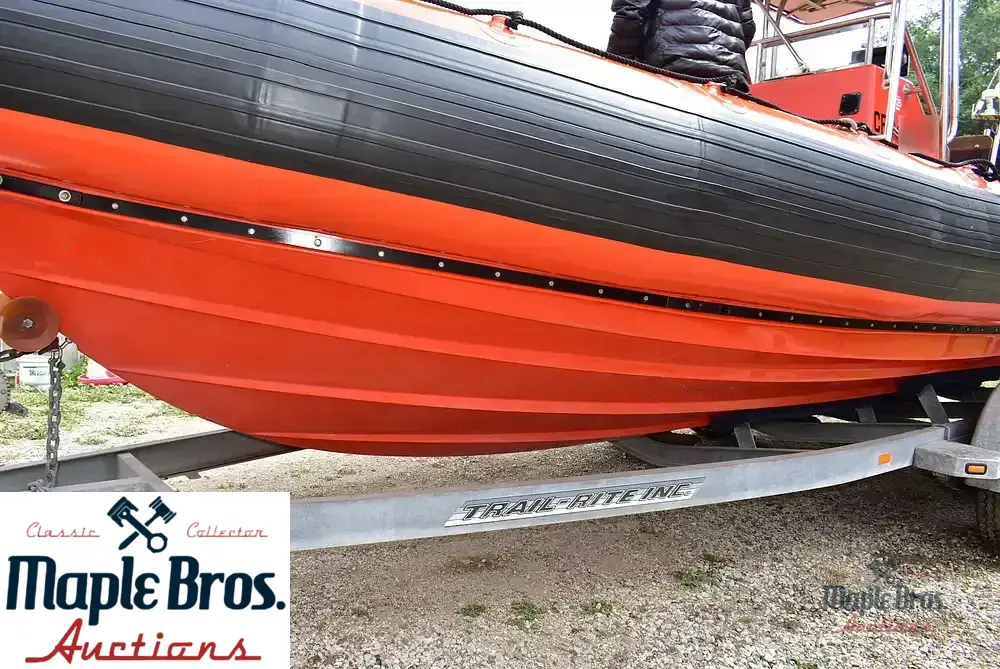 1997 Willard Sea Force 730