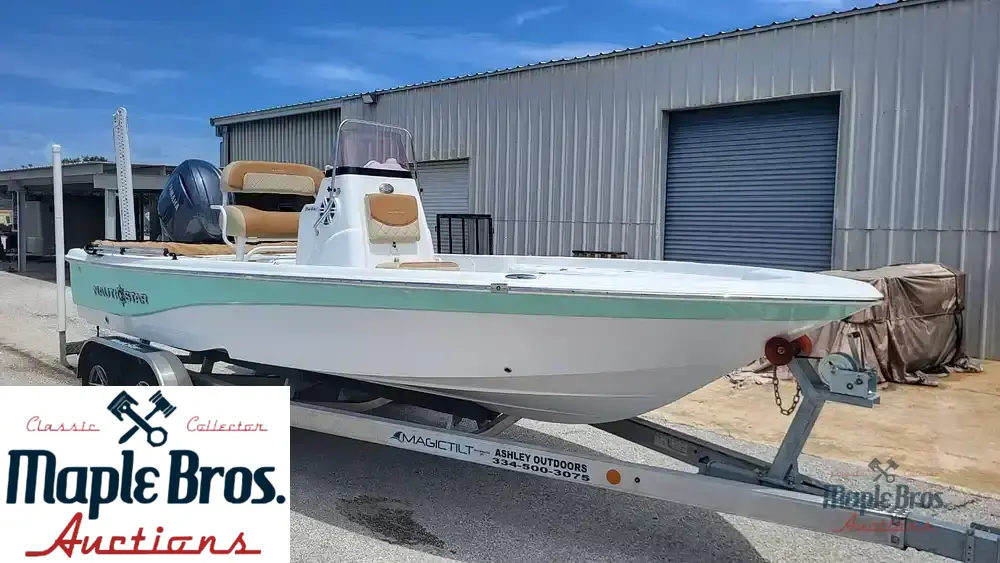 2024 NauticStar 214 Bay