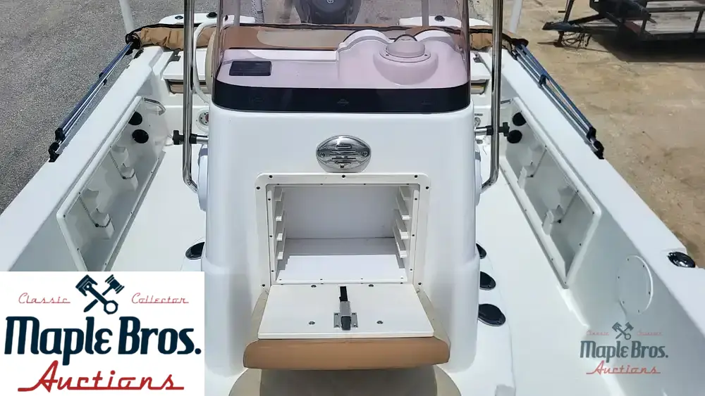 2024 NauticStar 214 Bay