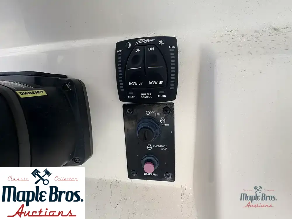 2022 Pioneer 222 Sportfish