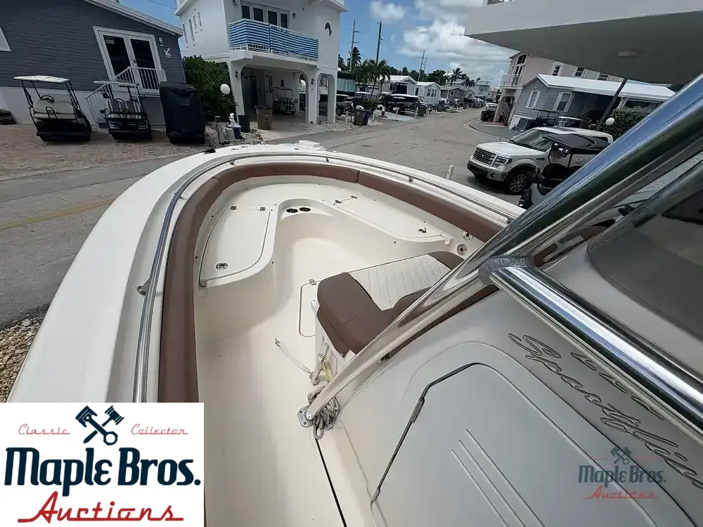 2022 Pioneer 222 Sportfish