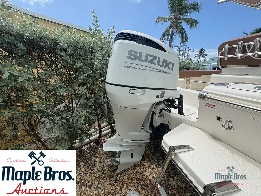 2022 Pioneer 222 Sportfish